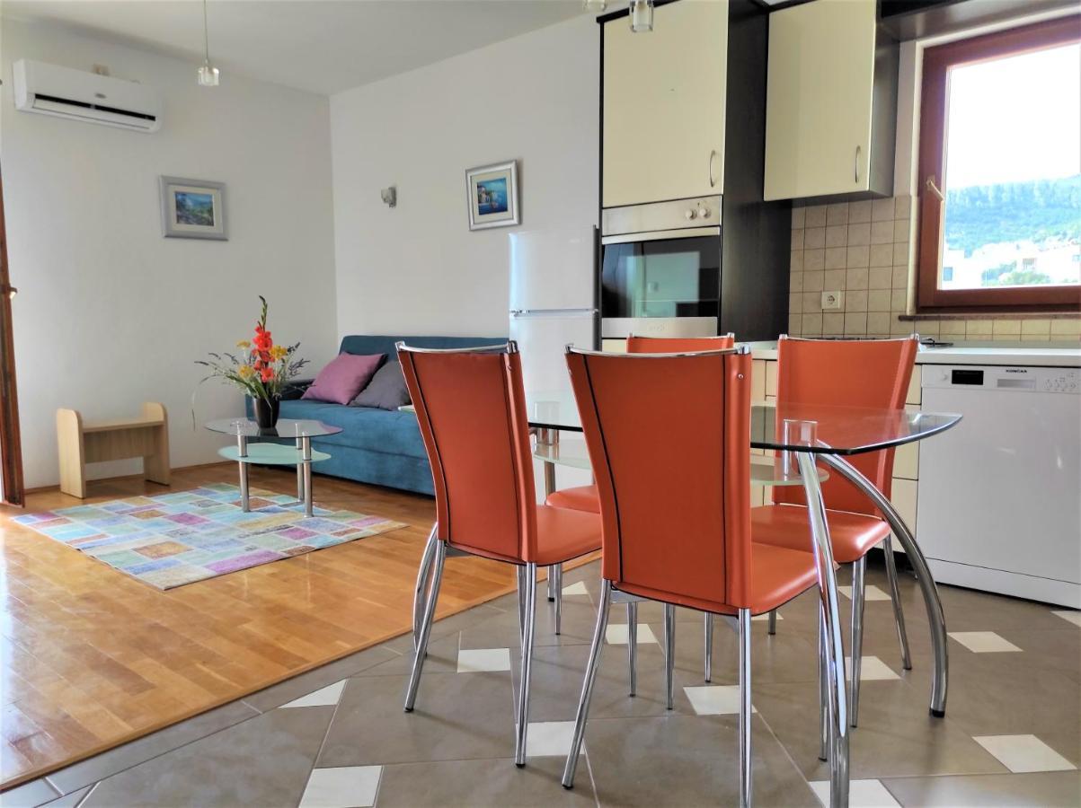 Apartment Biokovo Makarska Bagian luar foto