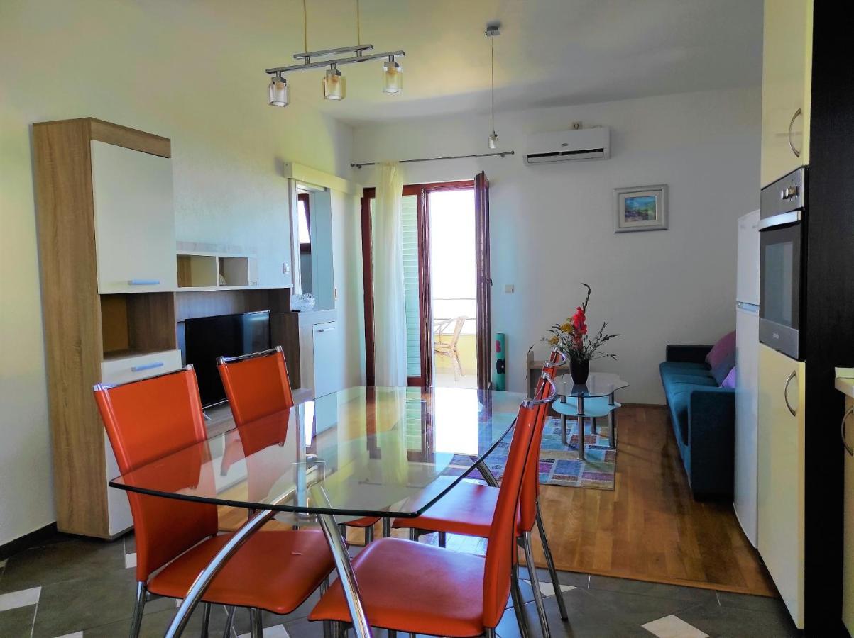 Apartment Biokovo Makarska Bagian luar foto